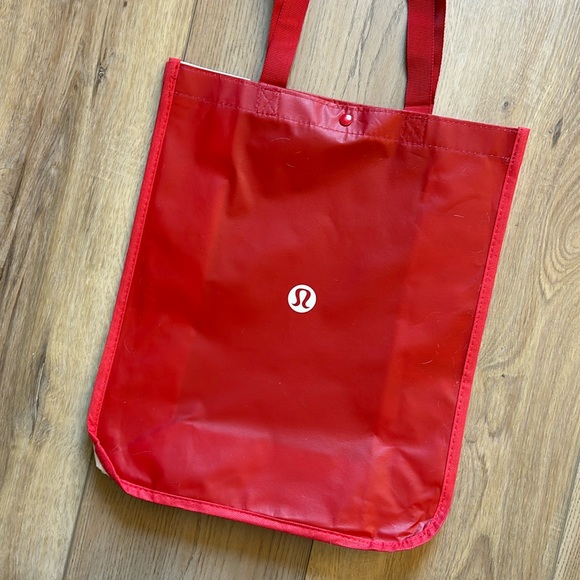NEW Lululemon Large Reusable Shopping Bags - Motivational Messages - Red & White - Picture 4 of 8